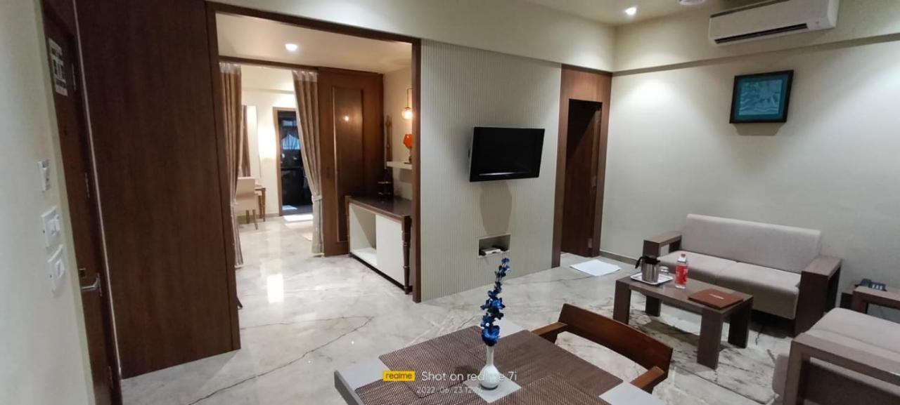 Jāmnagar Hotel Fortune Palace מראה חיצוני תמונה