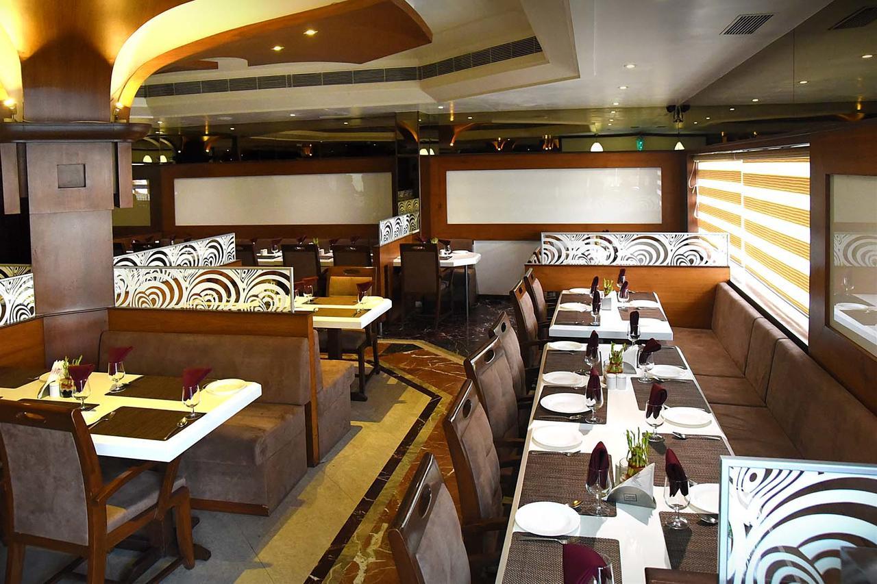 Jāmnagar Hotel Fortune Palace מראה חיצוני תמונה
